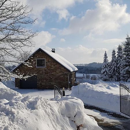 Sixine House Villa Ovifat Exteriör bild
